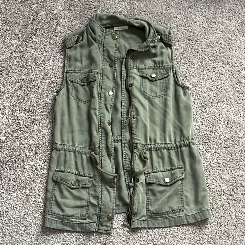 Altar’d State Olive Green Oversized Utility Vest - Size Small